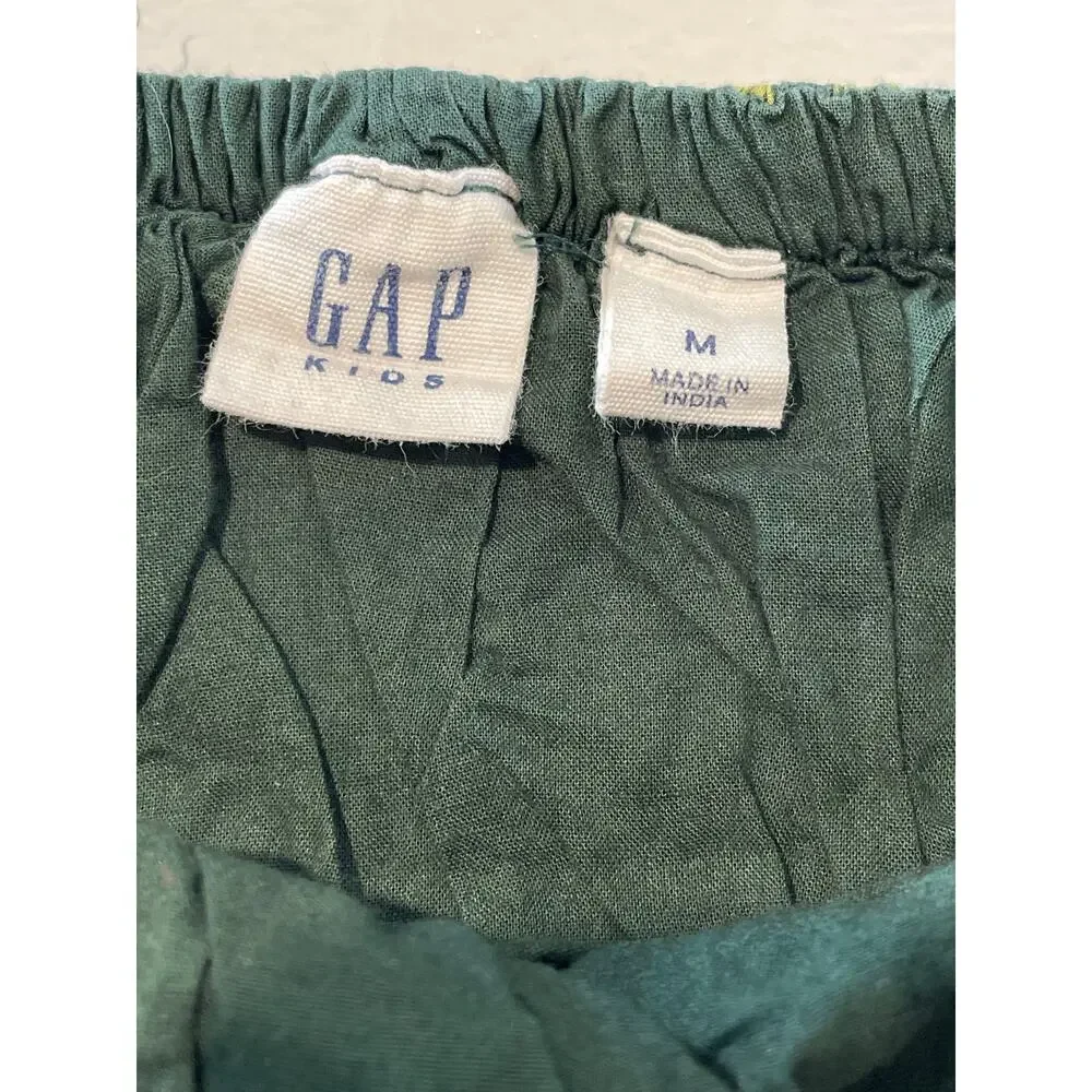 Girls Size M (8) Mixed Bottoms + GAP Top Bundle – Good Condition